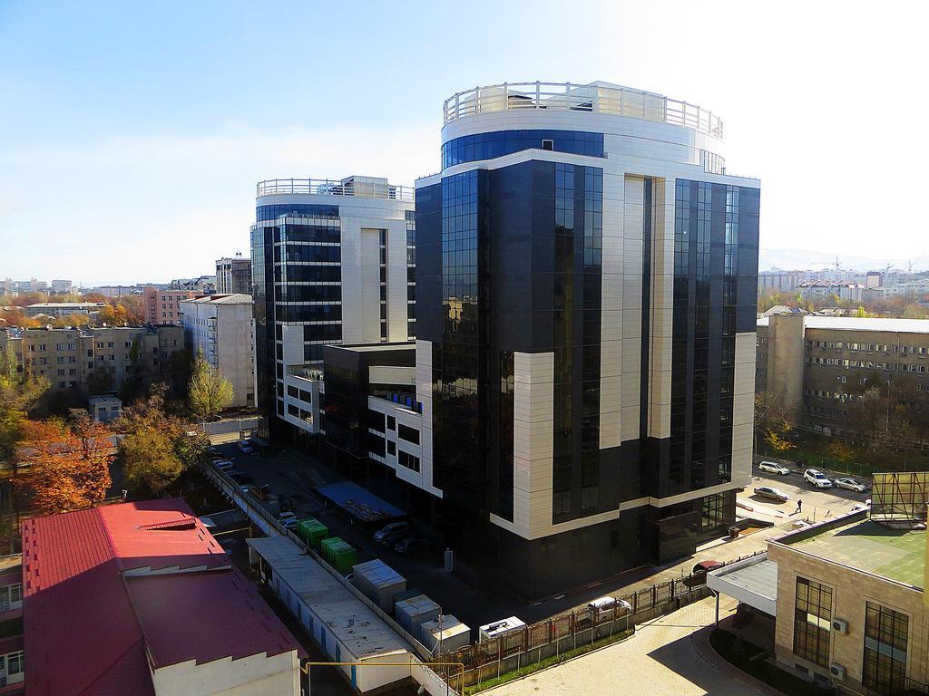 Bishkek Flatlux Apartments Eksteriør bilde
