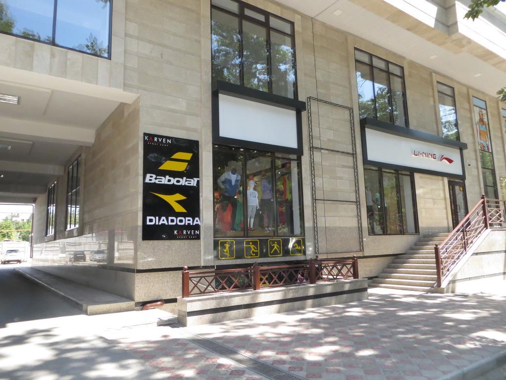 Bishkek Flatlux Apartments Eksteriør bilde