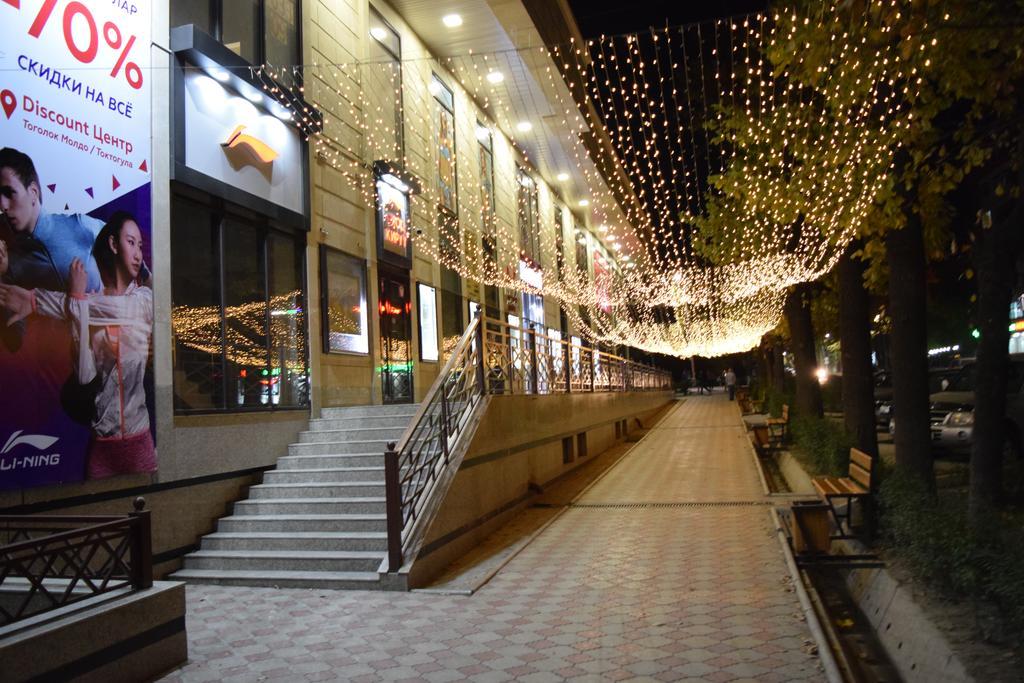 Bishkek Flatlux Apartments Eksteriør bilde